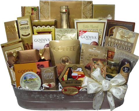 "Lasting Impression" Holiday Gourmet Gift Basket (Extra Large)